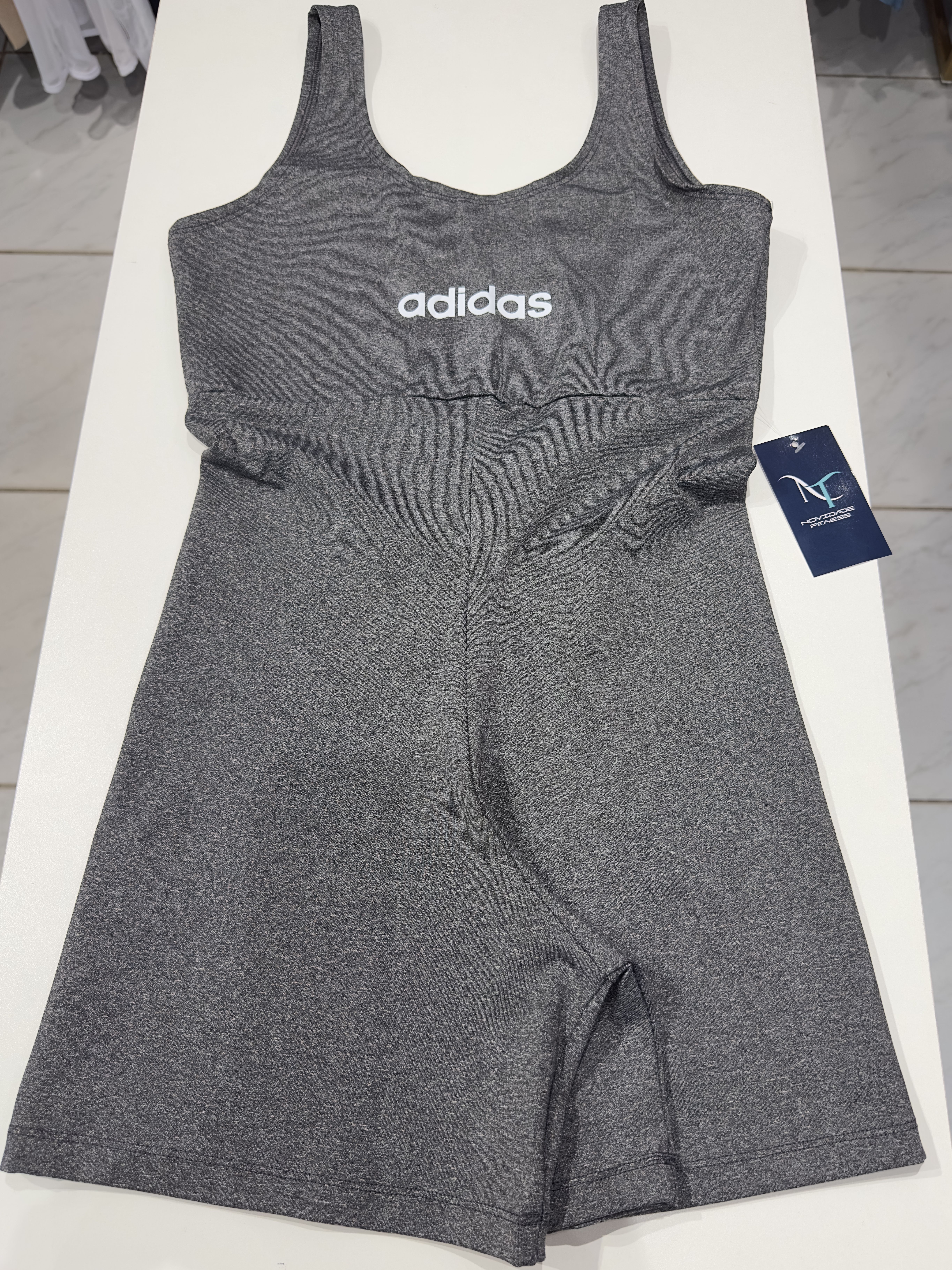 MACAQUITO ADIDAS